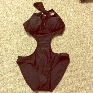 One piece bathing suit